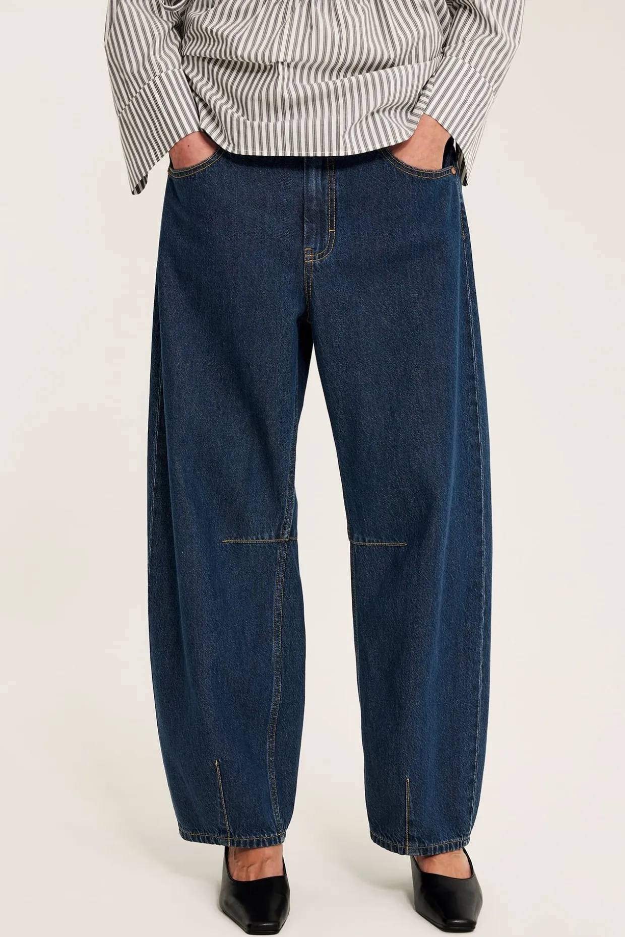 Barrel jeans high waist | Tumma denim | Naiset | Kappahl