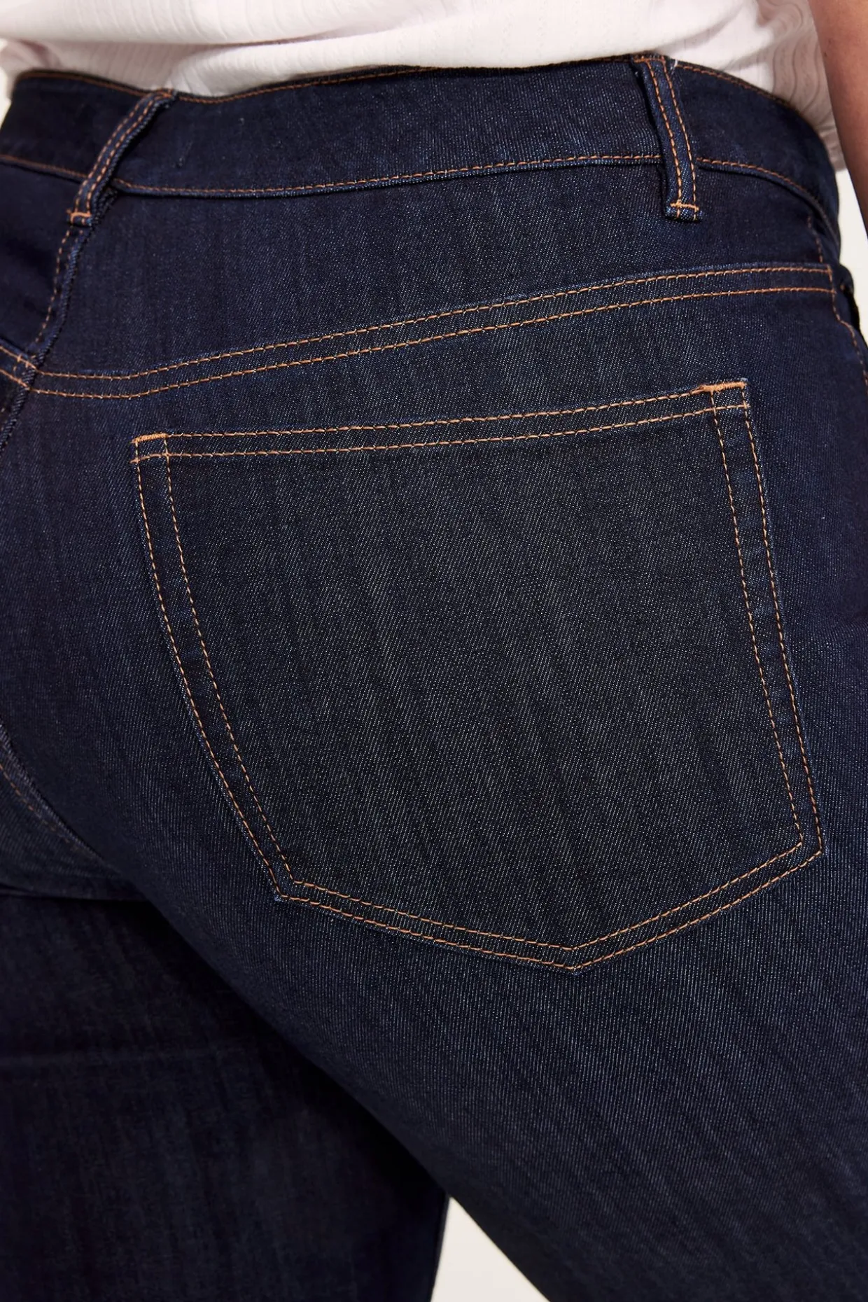 Bootcut jeans high waist | Tumma denim | Naiset | Kappahl