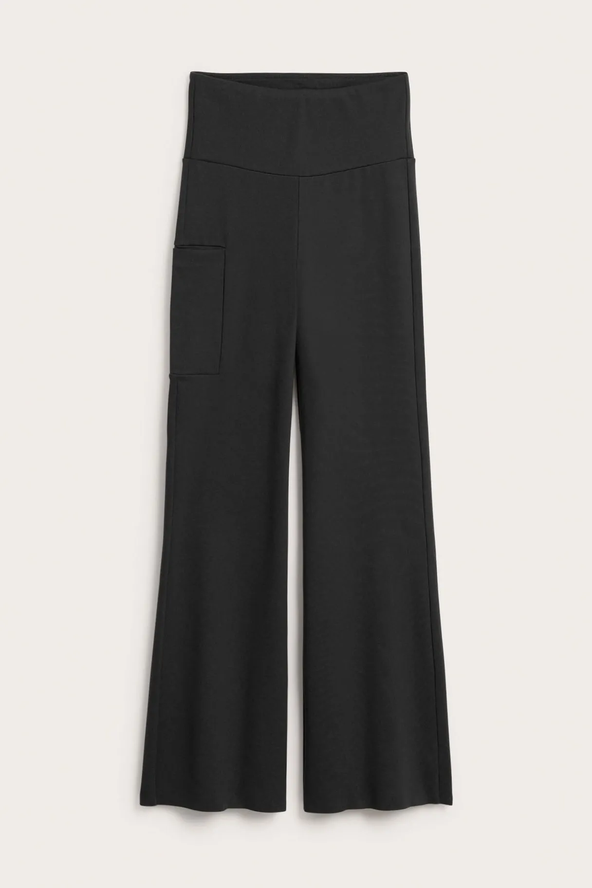 Bootcut-treenitrikoot | Musta | Naiset | Kappahl