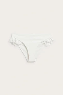Brasilialaistyylinen bikinialaosa, jossa englantilaista kirjontaa | Luonnonvalkoinen | Naiset | Kappahl