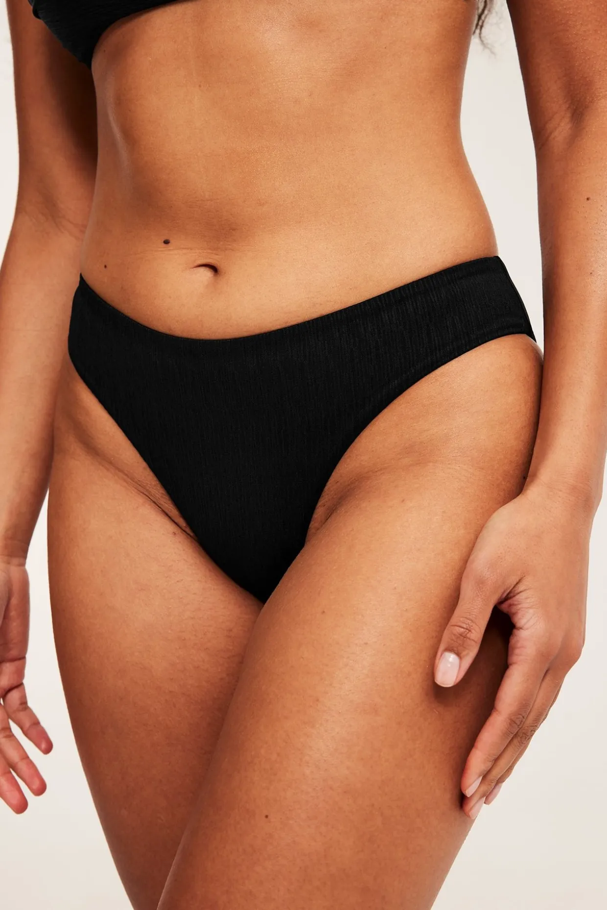 Brief-bikinialaosa | Musta | Naiset | Kappahl