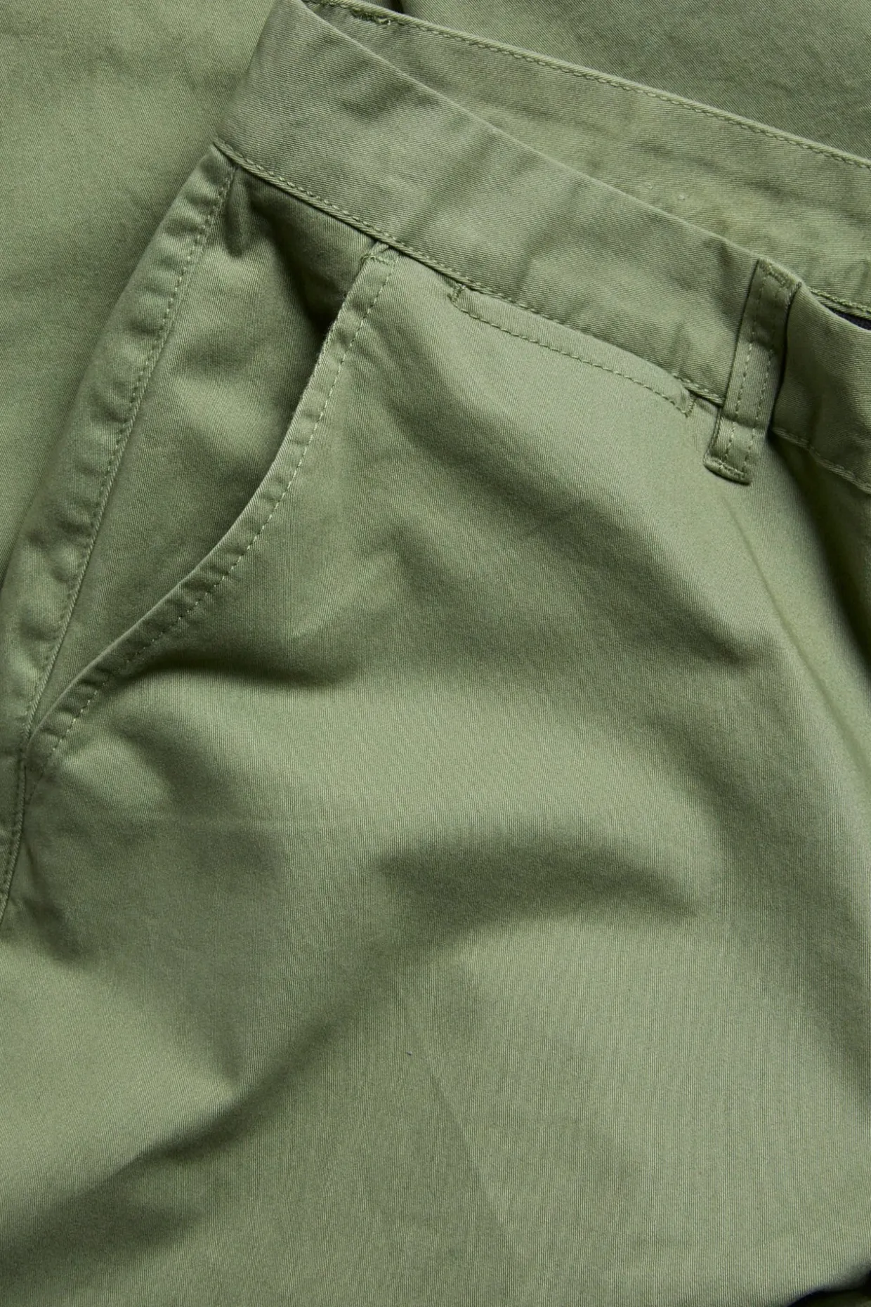 Chinos regular fit | Tummanvihreä | Miehet | Kappahl