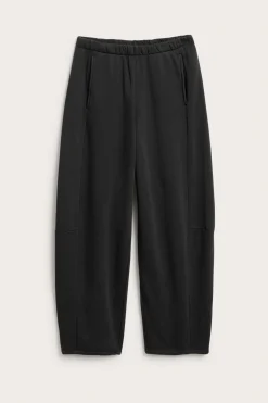 Collegehousut barrel fit | Musta | Naiset | Kappahl