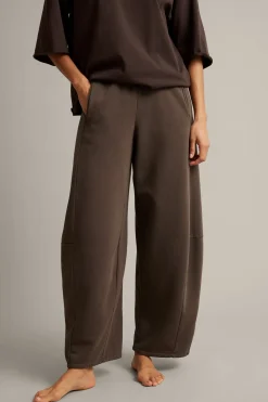 Collegehousut barrel fit | Tummanruskea | Naiset | Kappahl