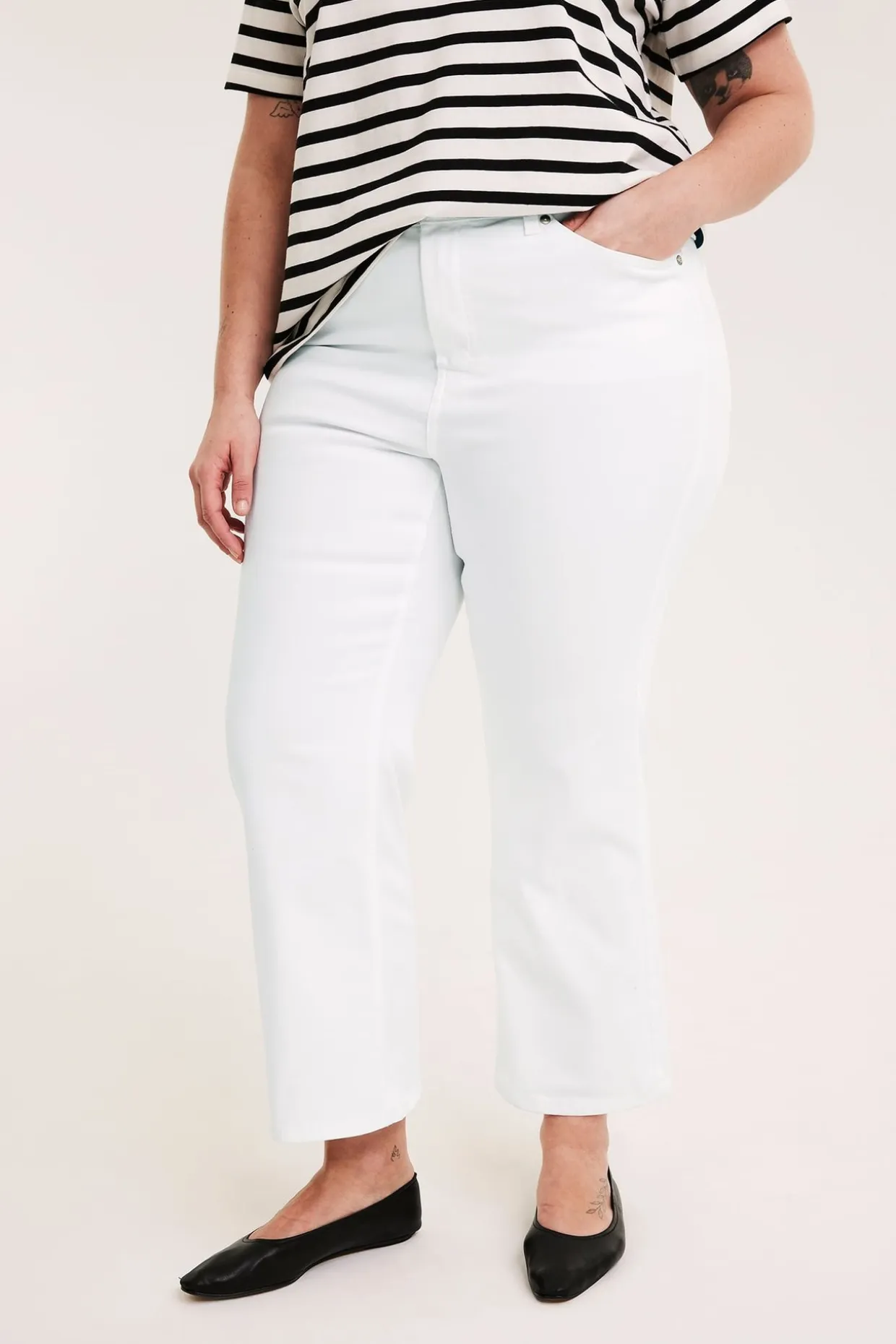 Cropped flare jeans high waist | Valkoinen | Naiset | Kappahl
