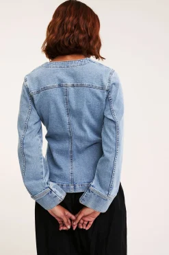 Denimpaita, jossa on korostettu vyötärö | Vaalea denim | Naiset | Kappahl