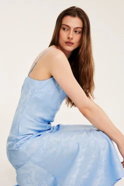 Epäsymmetrinen slip-mekko | Vaaleansininen | Naiset | Kappahl