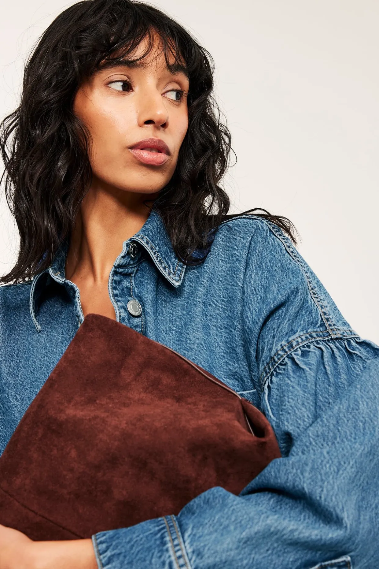 Farkkupaita drapeeratuilla hihoilla | Denim | Naiset | Kappahl
