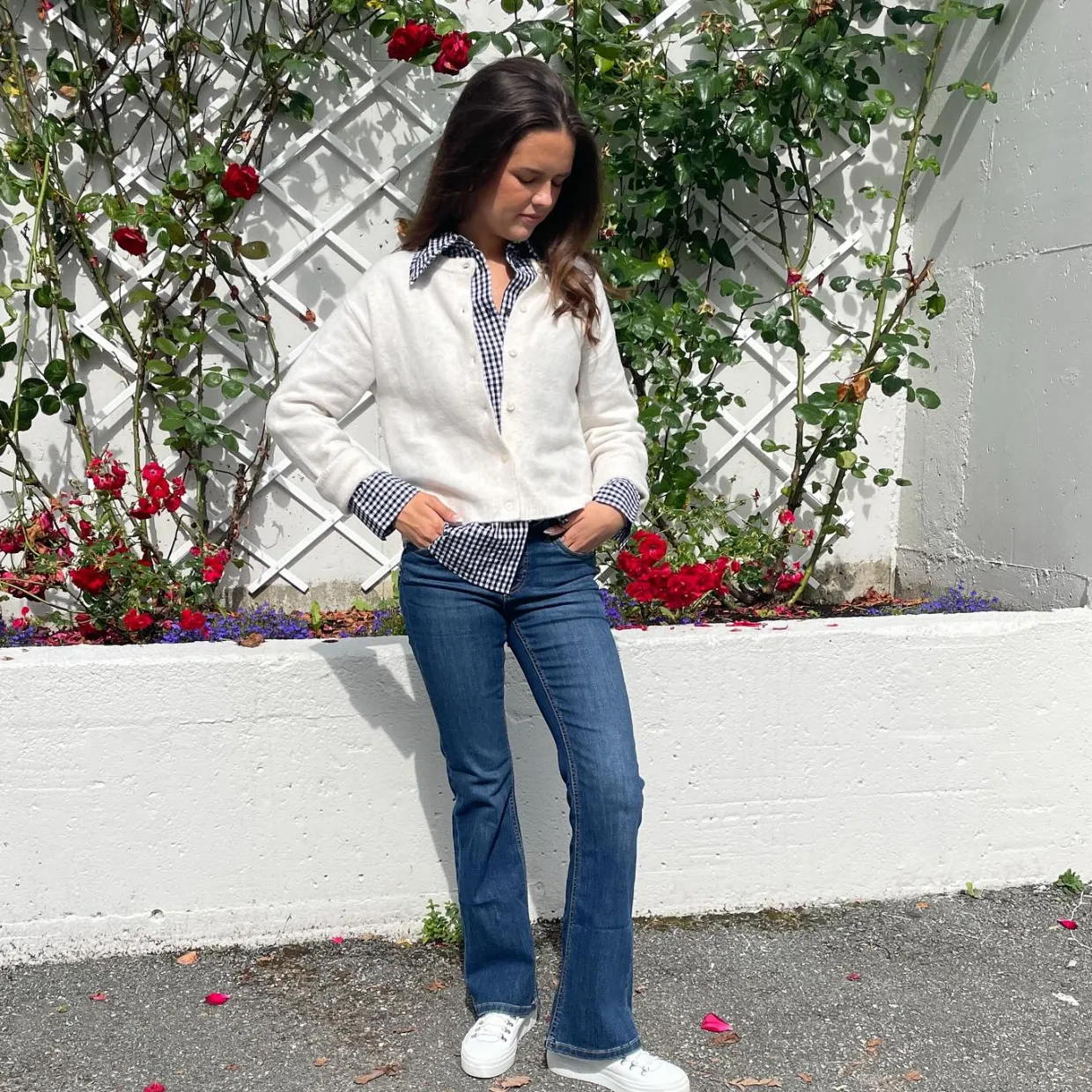 Flare jeans regular waist | Tumma denim | Naiset | Kappahl