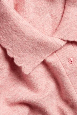 Hienoneuloksinen pusero, jossa kaulus | Pinkki | Naiset | Kappahl