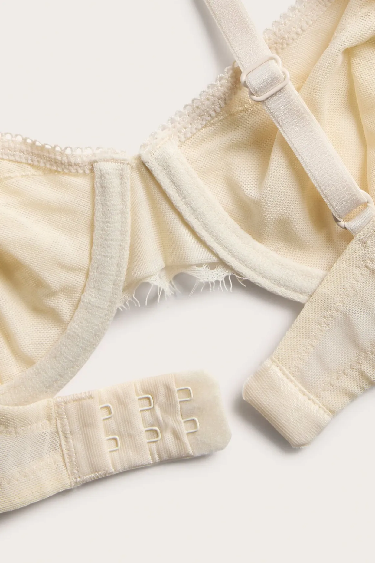 Kaarituelliset pitsirintaliivit | Beige | Naiset | Kappahl