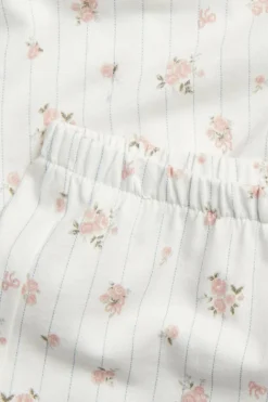 Kukallinen röyhelösomisteinen pyjama | Luonnonvalkoinen | Lapset | Newbie
