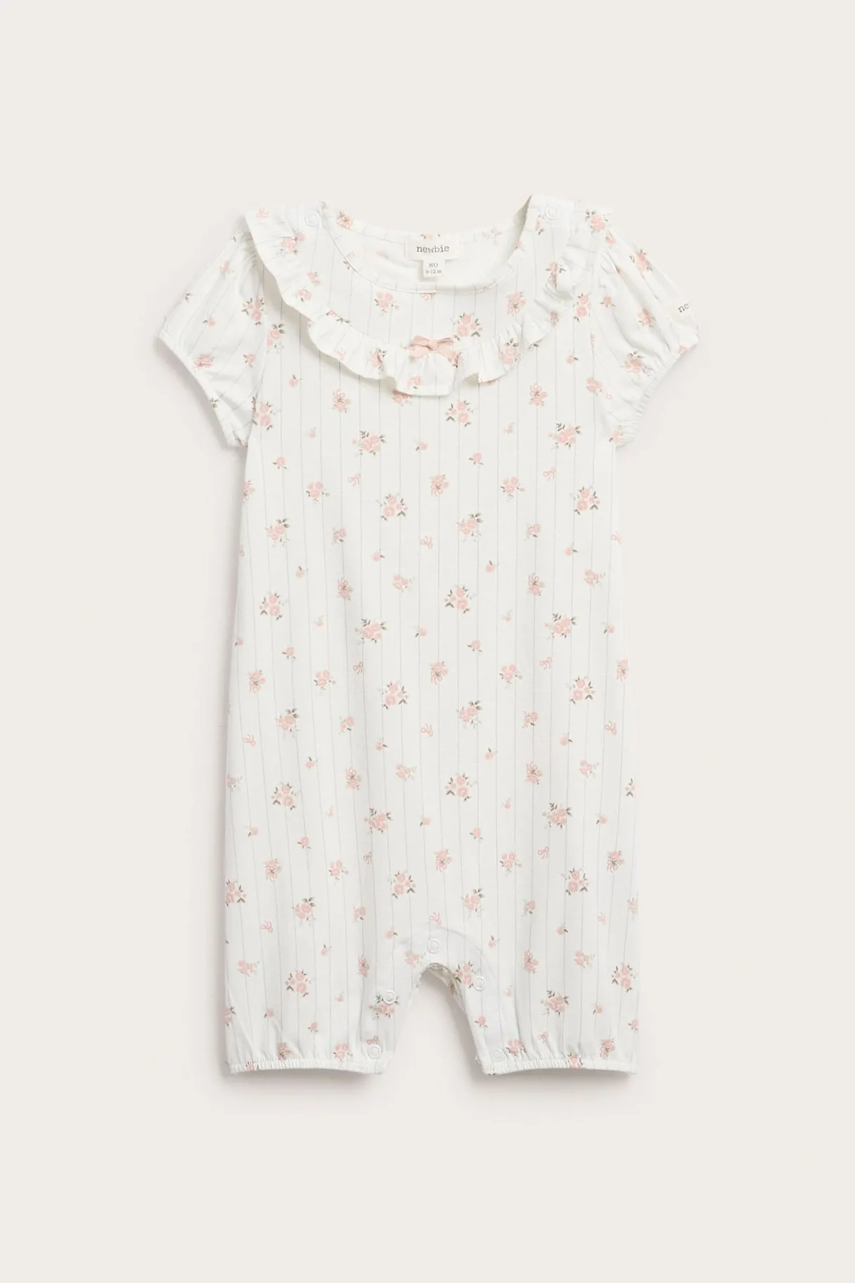 Kukallinen röyhelösomisteinen pyjama | Luonnonvalkoinen | Vauvat | Newbie