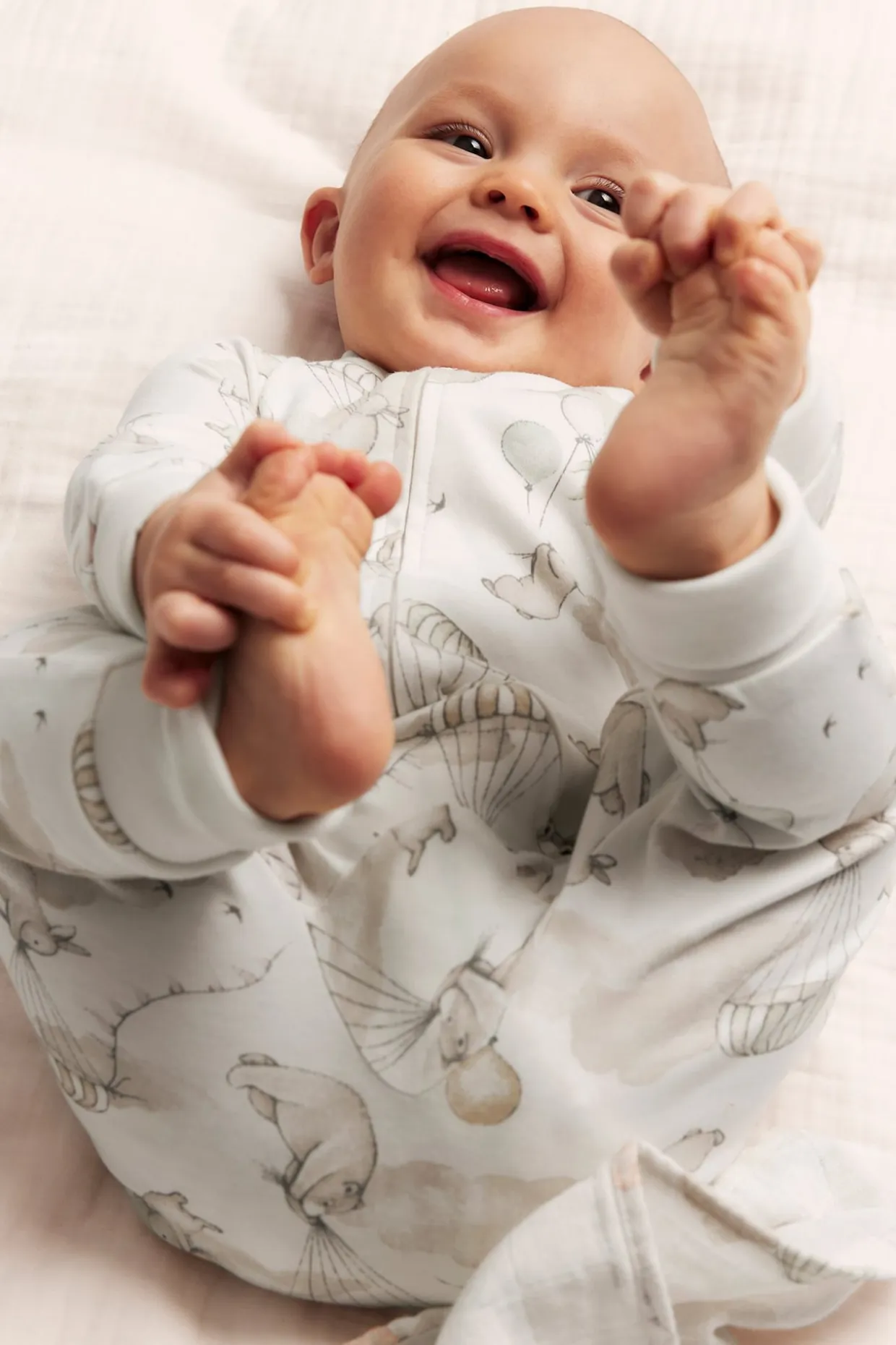 Kuviollinen vauvojen pyjama | Luonnonvalkoinen | Vauvat | Newbie