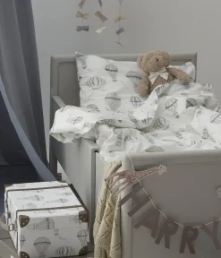 Kuviollinen vuodevaatesetti 100 x 130 | Luonnonvalkoinen | Vauvat | Newbie