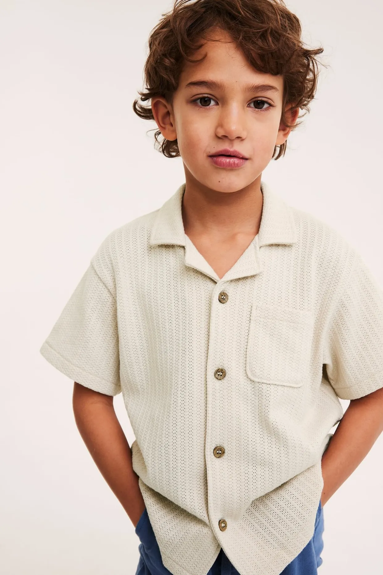 Kuvioneulottu paita, jossa on lyhyet hihat | Vaaleanbeige | Lapset | Kappahl