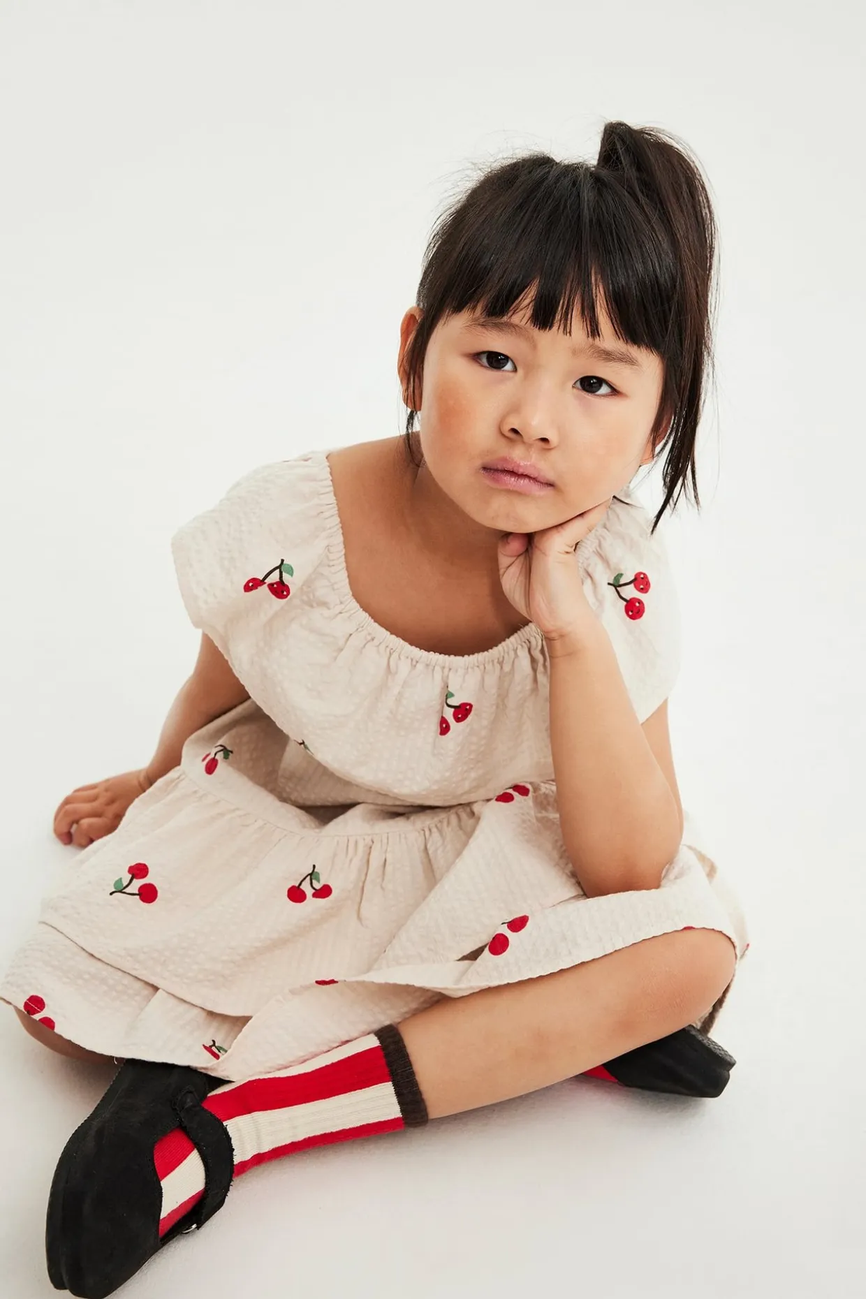 Lyhythihainen kirsikkakuvioinen mekko | Beige | Lapset | Kappahl