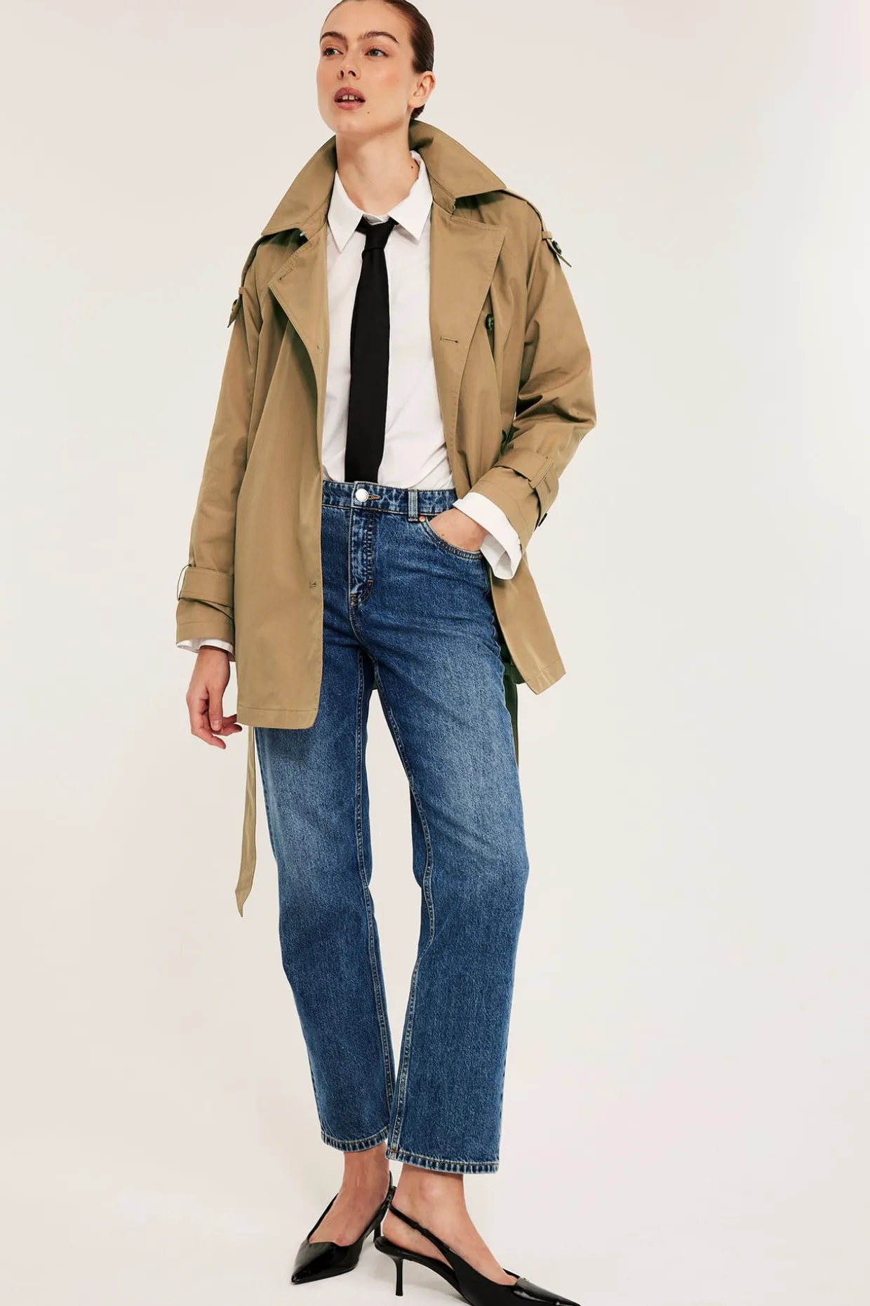 Lyhyt trenssitakki | Beige | Naiset | Kappahl
