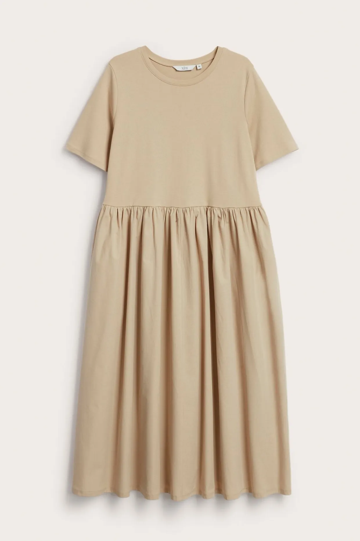 Mekko, jossa on levenevä hameosa | Beige | Naiset | Kappahl