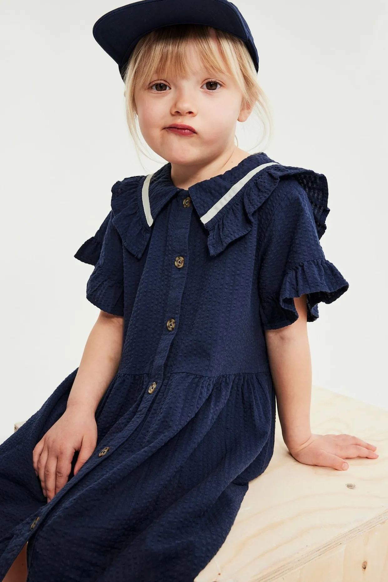 Mekko, jossa on röyhelöt | Sininen | Lapset | Kappahl