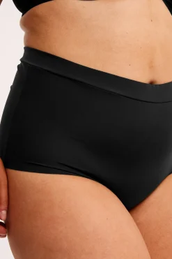 Mikromateriaalia olevat hipsterit | Musta | Naiset | Kappahl