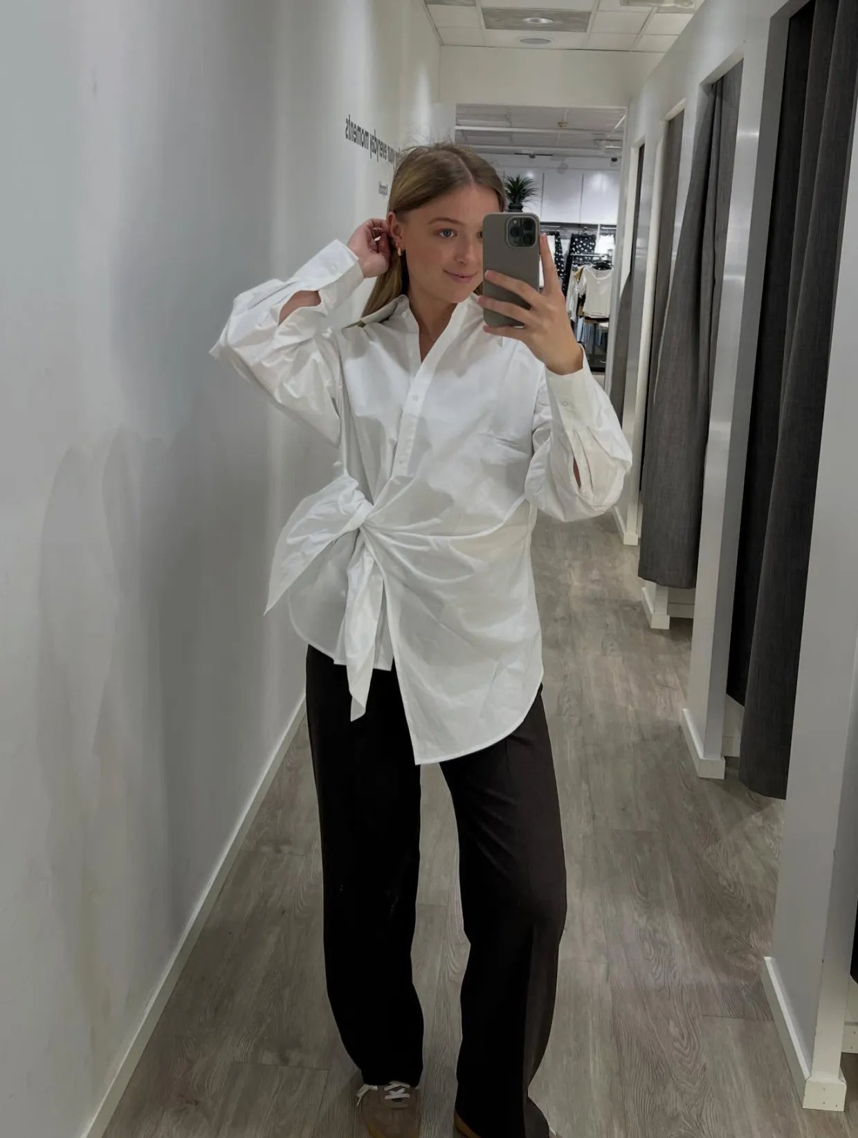Paita, jossa solmittava nauha | Beige | Naiset | Kappahl