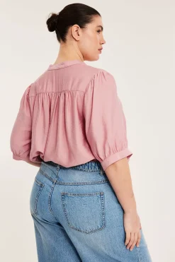 Paitapusero, jossa on puhvihihat. | Pinkki | Naiset | Kappahl