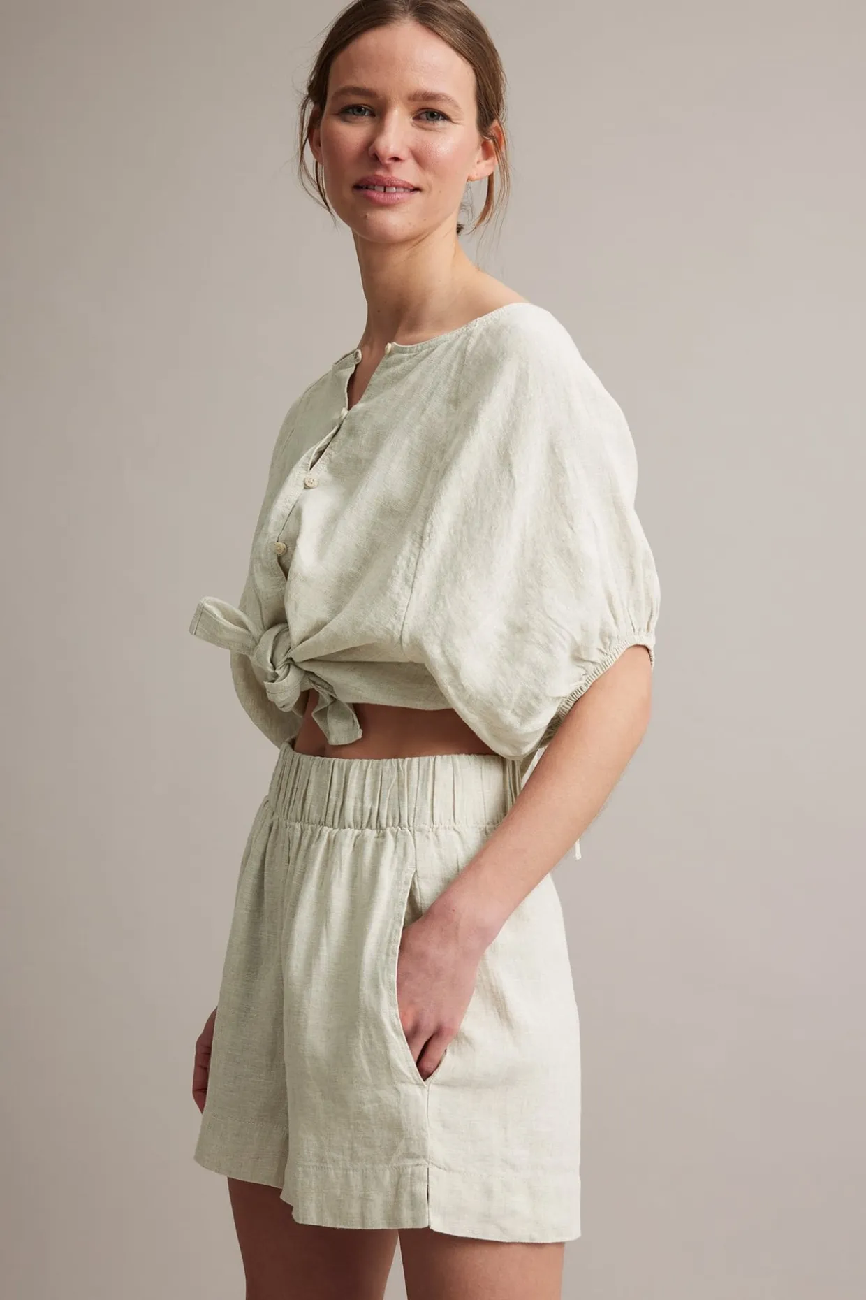 Pellavashortsit | Beige | Naiset | Kappahl