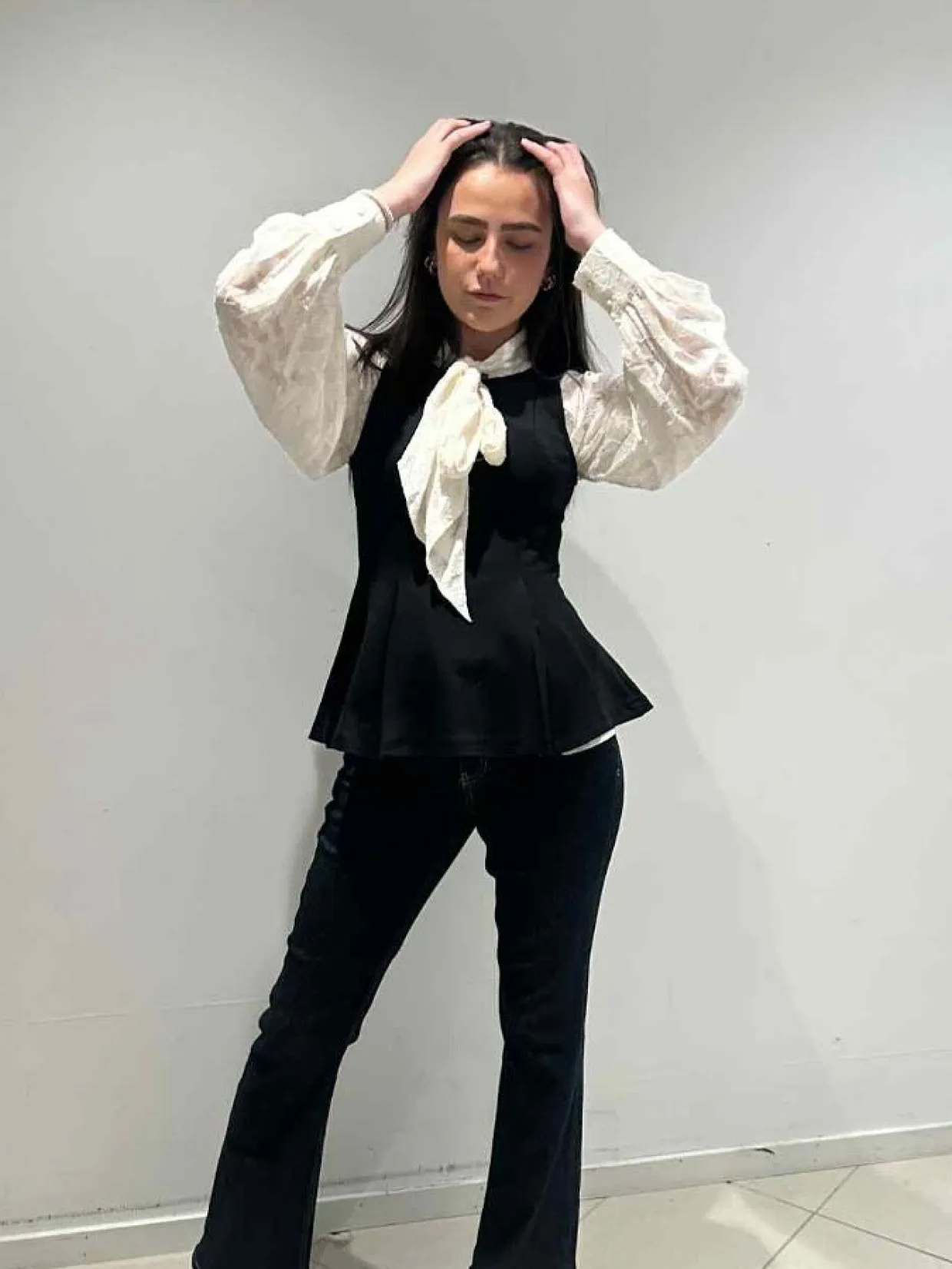 Peplum-paita | Musta | Naiset | Kappahl