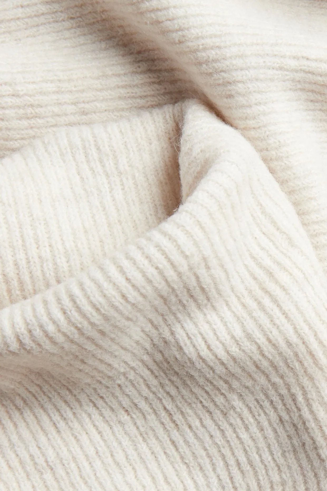 Poncho, jossa on poolokaulus | Valkoinen | Naiset | Kappahl