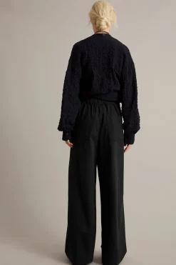 Pull-on-housut wide fit | Musta | Naiset | Kappahl
