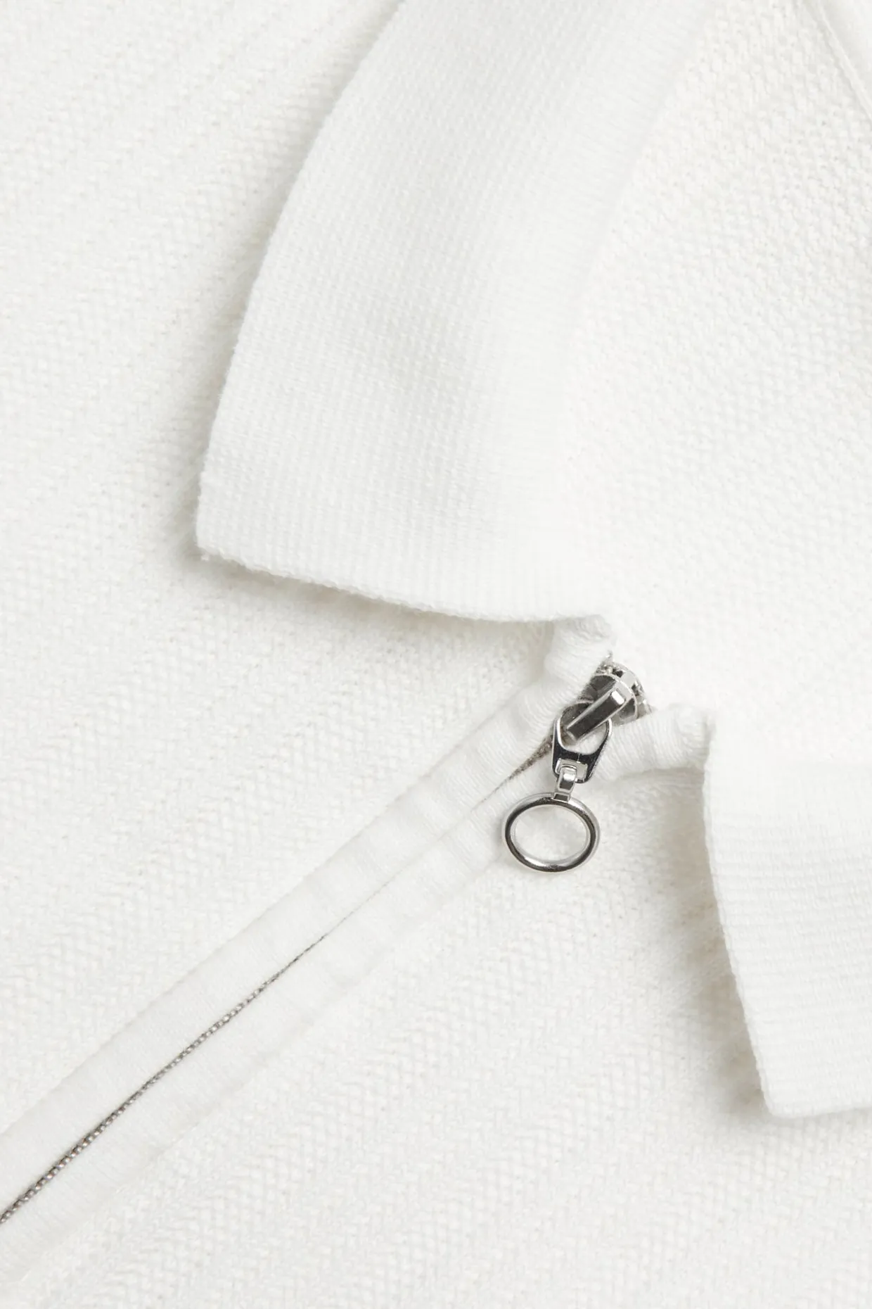 Puolivetoketjullinen lyhythihainen neulepusero | Luonnonvalkoinen | Miehet | Kappahl
