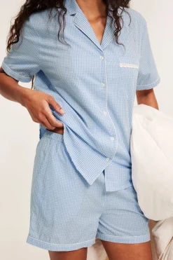 Puuvillapopliinia oleva pyjamasetti