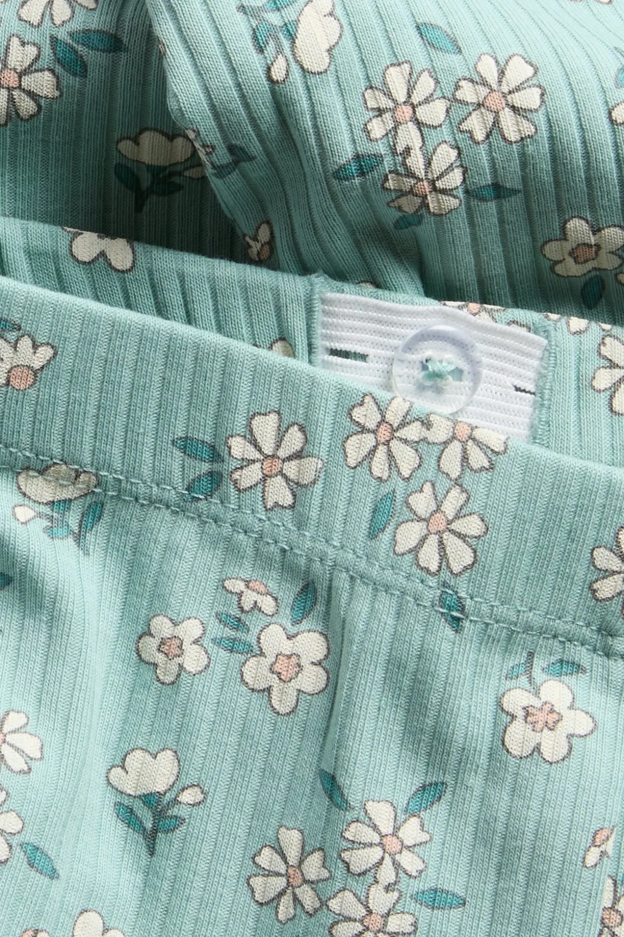 Puuvillatrikoota olevat kukkakuvioiset flare-leggingsit | Vaaleanvihreä | Lapset | Kappahl