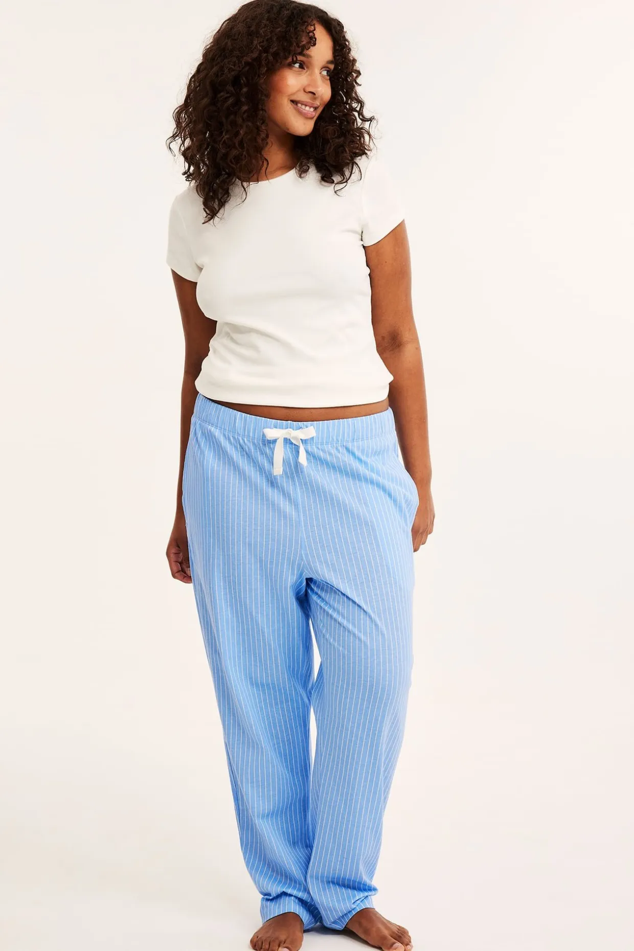 Pyjamahousut