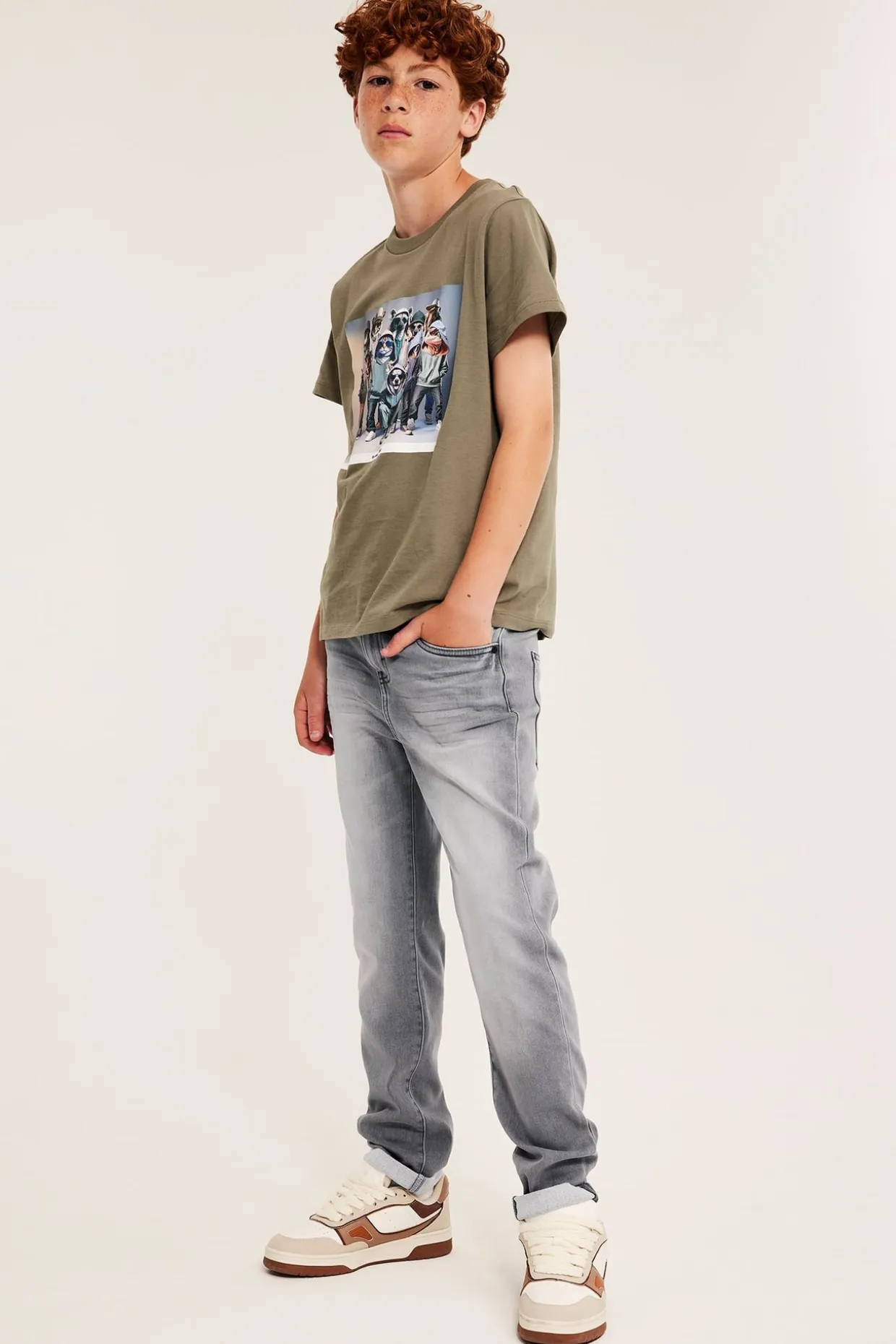 Relaxed jeans jogger denim | Hopeanharmaa | Lapset | Kappahl