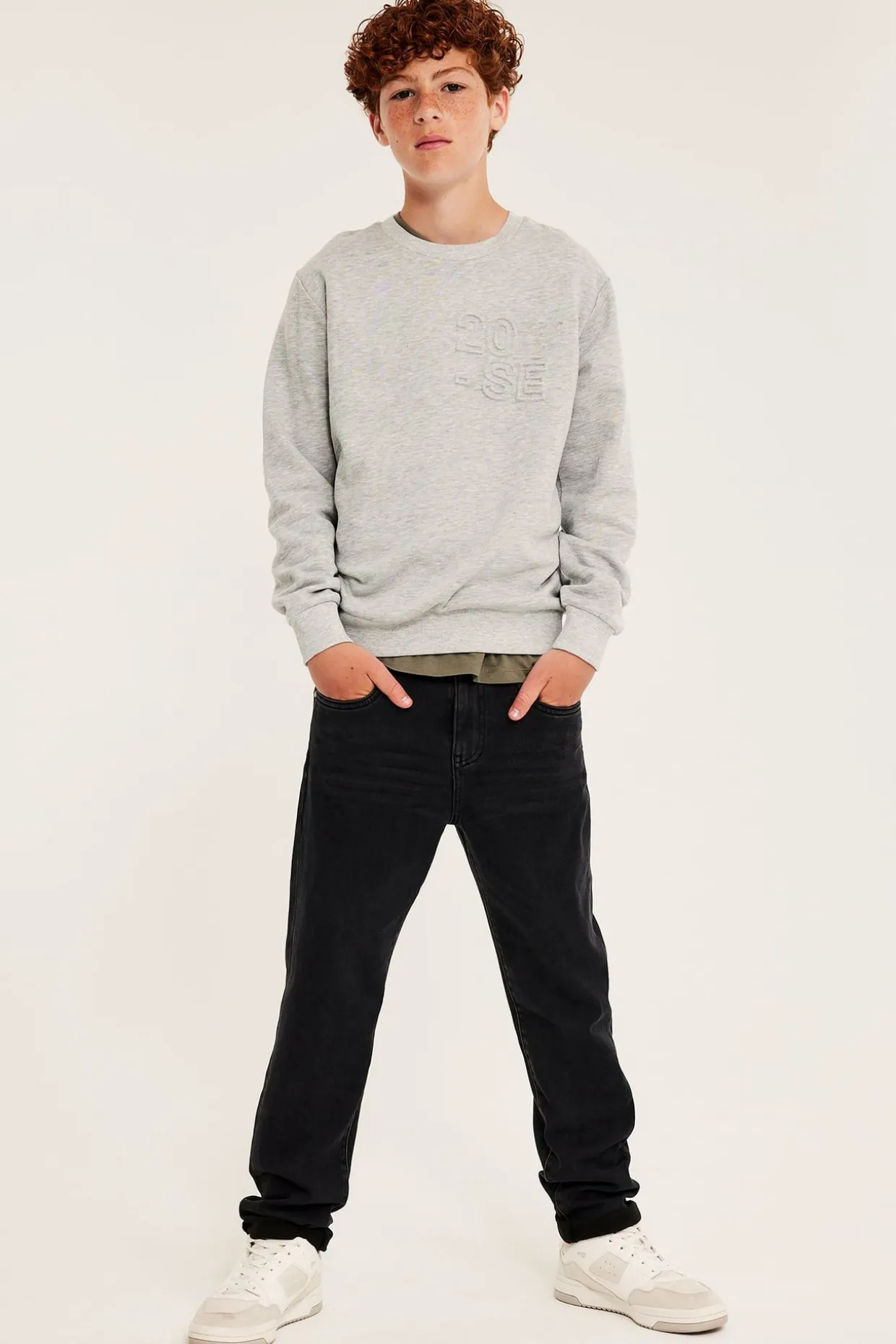 Relaxed jeans jogger denim | Musta denim | Lapset | Kappahl