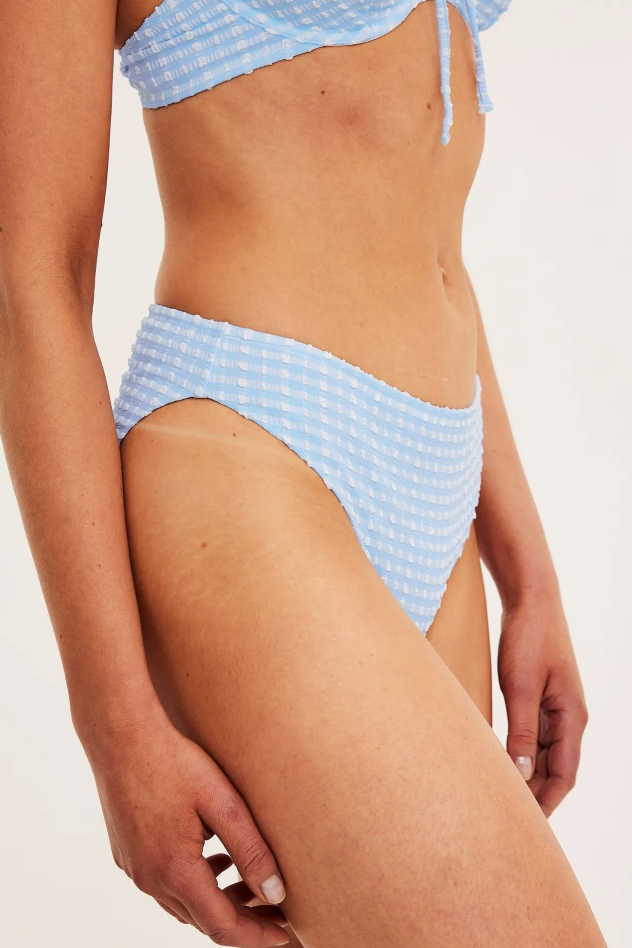 Ruudullinen bikinialaosa | Vaaleansininen | Naiset | Kappahl