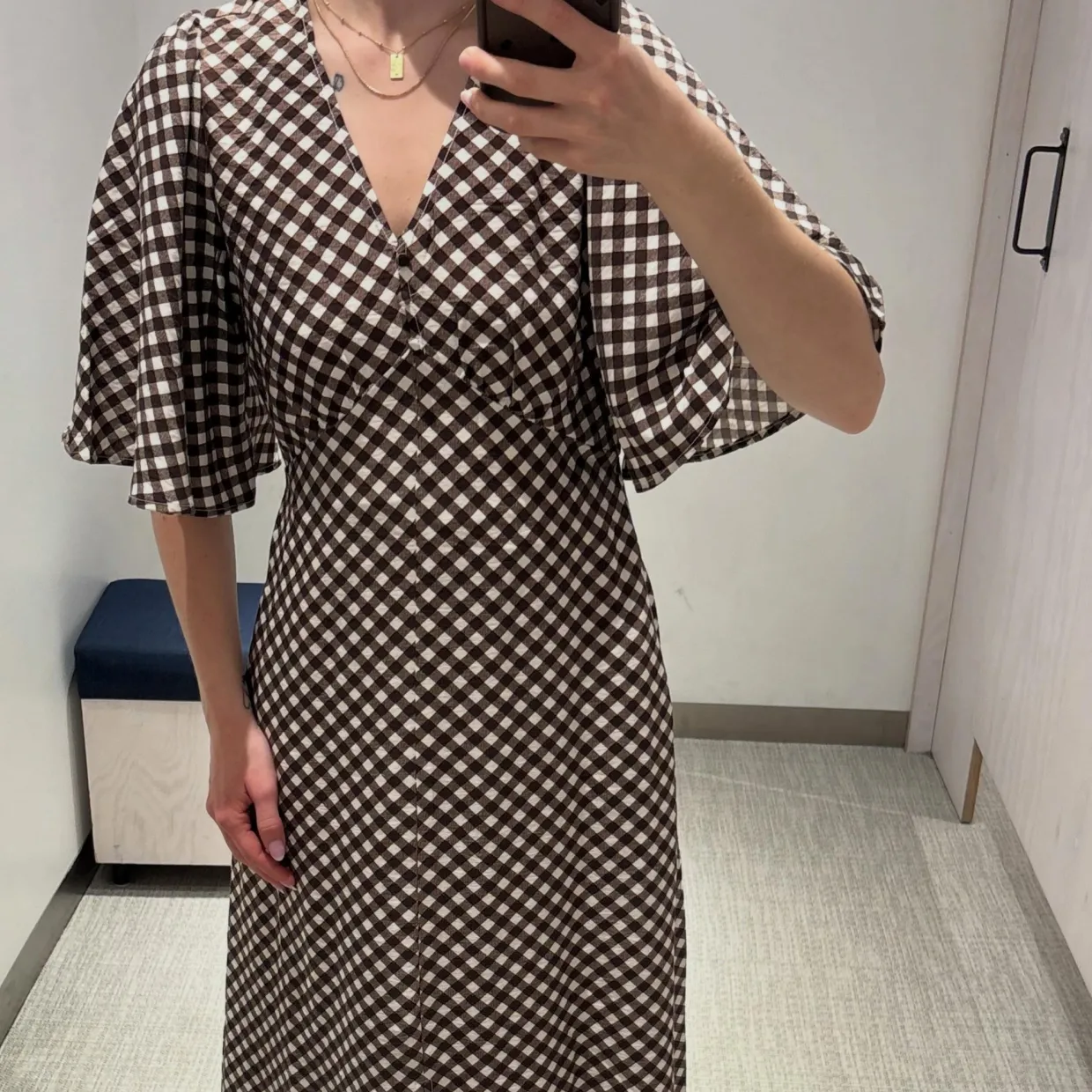 Ruudullinen mekko napeilla | Ruskea | Naiset | Kappahl