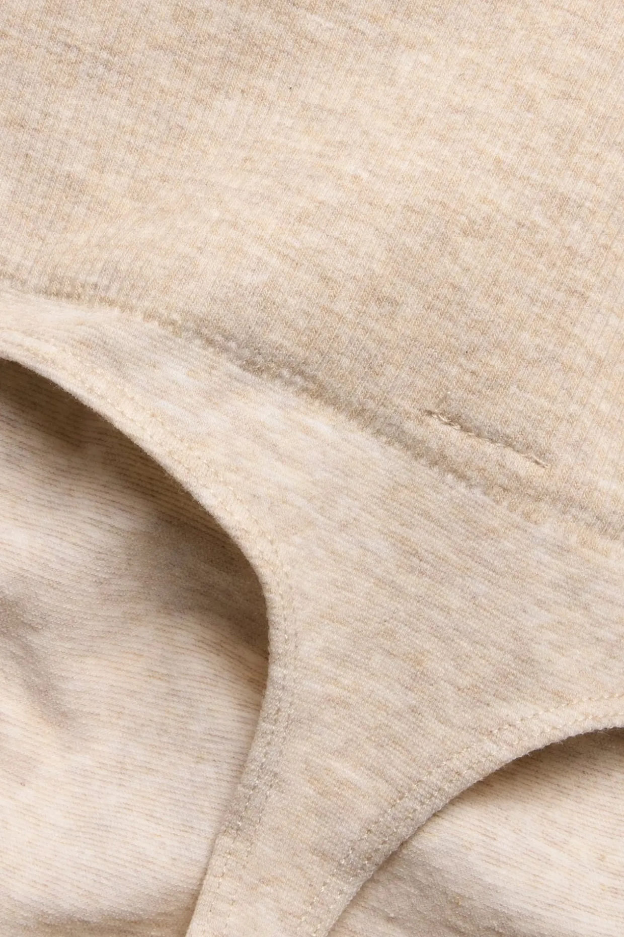 Saumattomat stringit | Meleerattu beige | Naiset | Kappahl