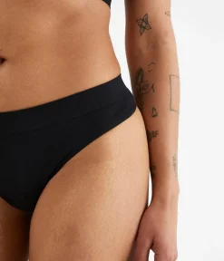 Seamless stringit | Musta | Naiset | Kappahl
