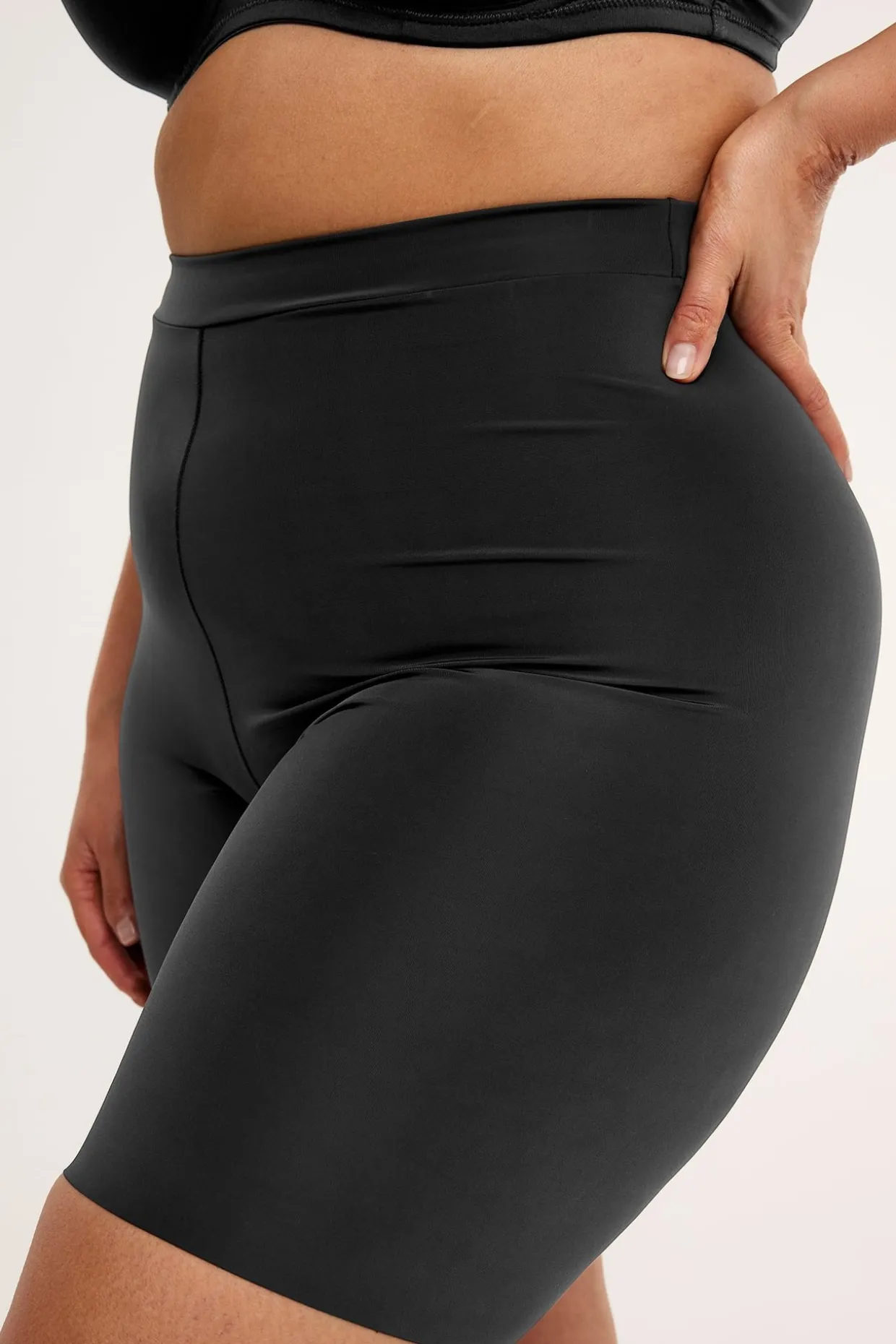 Shapingshorts light shape | Musta | Naiset | Kappahl