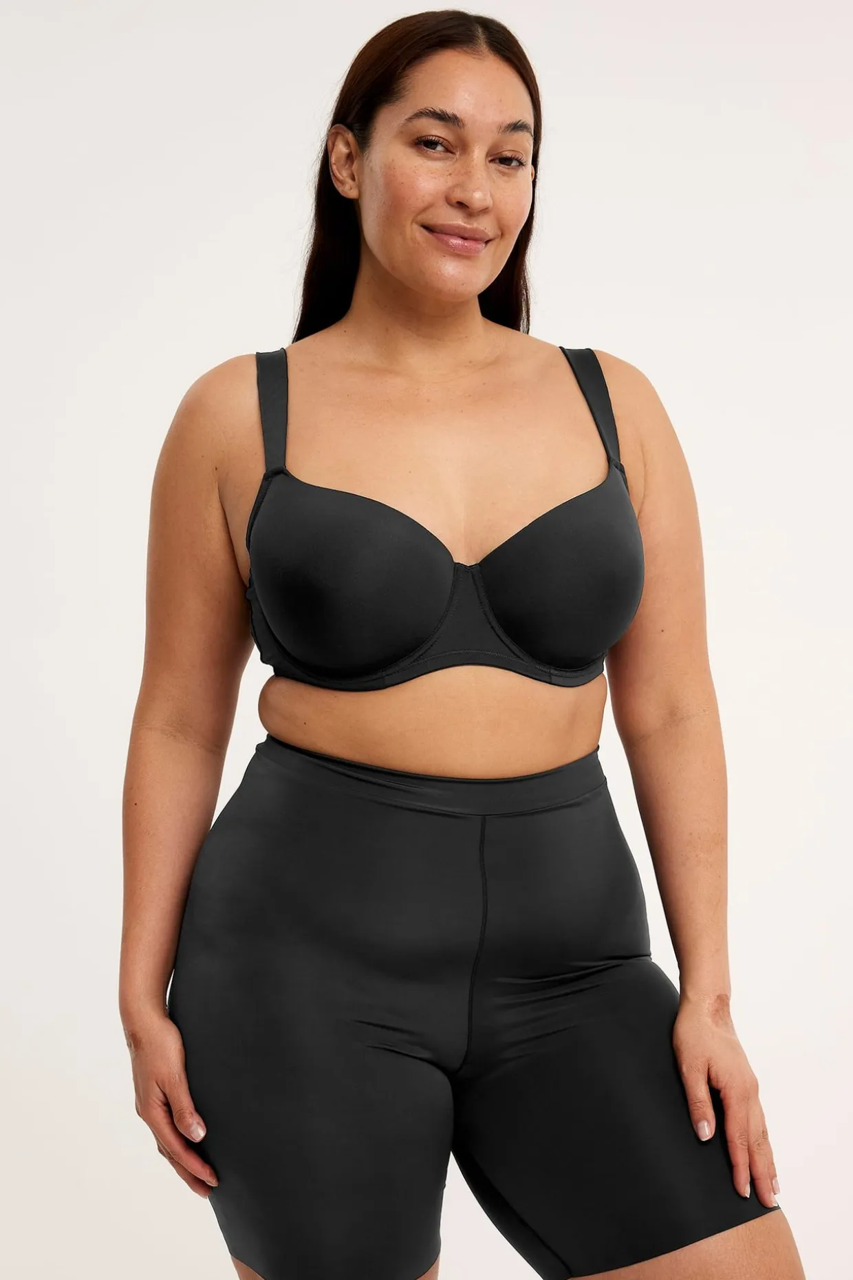 Shapingshorts light shape | Musta | Naiset | Kappahl