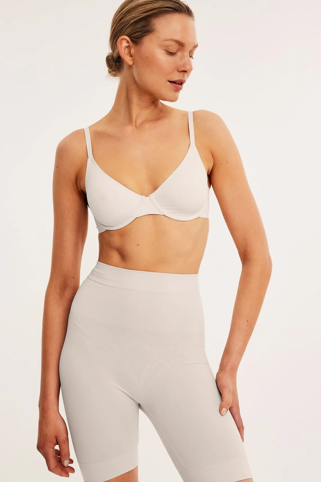 Shapingshorts seamless light shape | Vaaleanbeige | Naiset | Kappahl