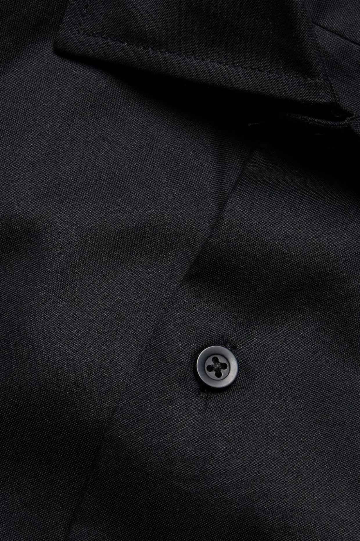 Slim fit paita
