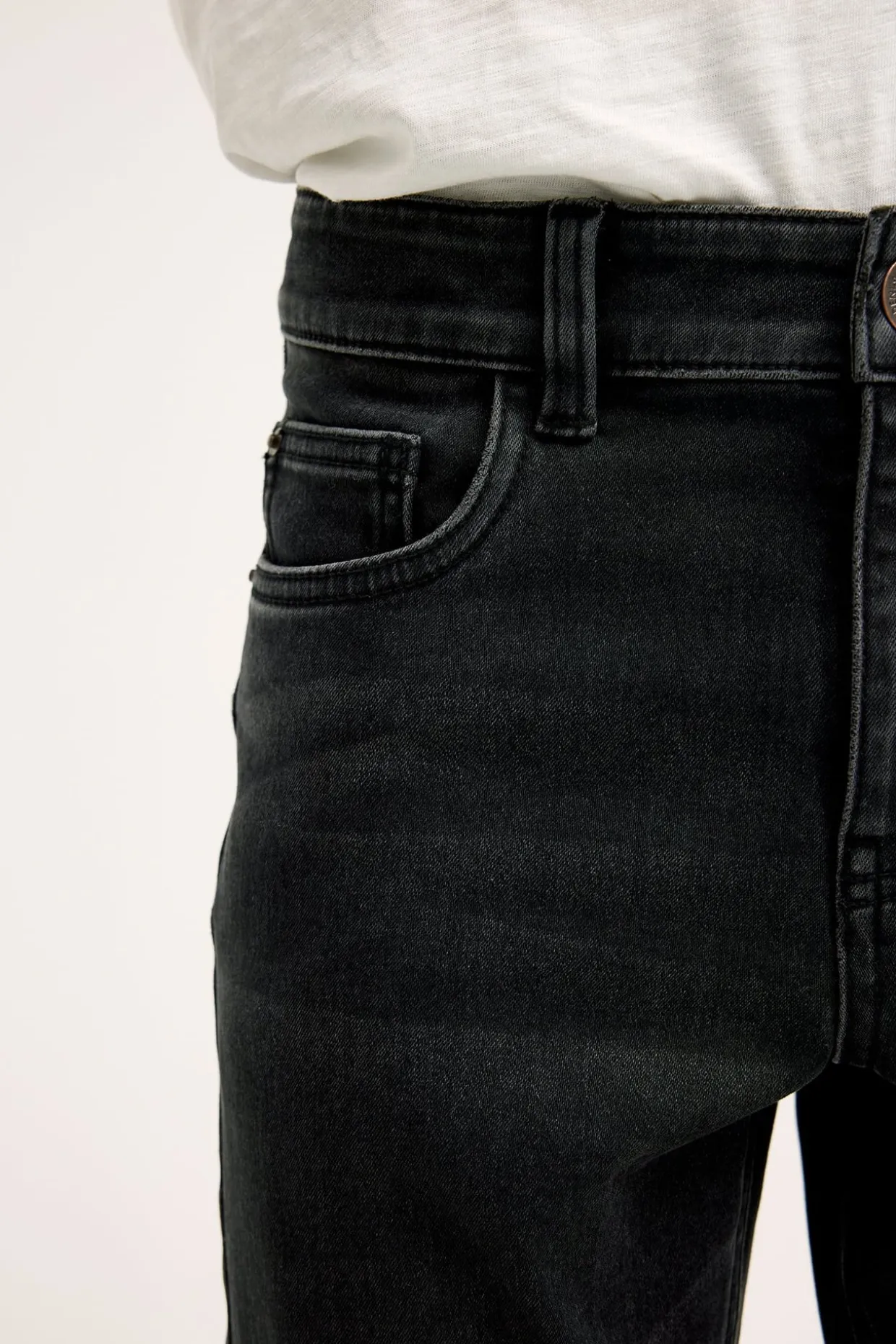 Slim jeans jogger denim | Musta denim | Lapset | Kappahl