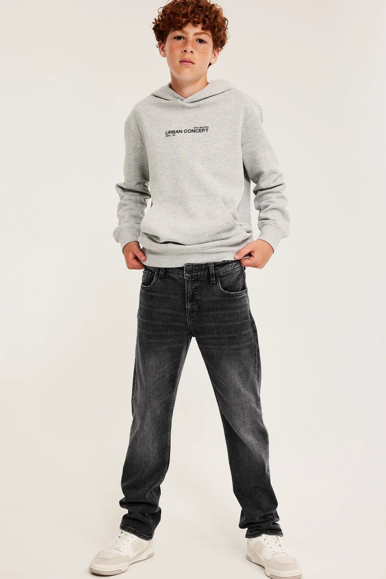 Straight jeans mid waist | Hopeanharmaa | Lapset | Kappahl