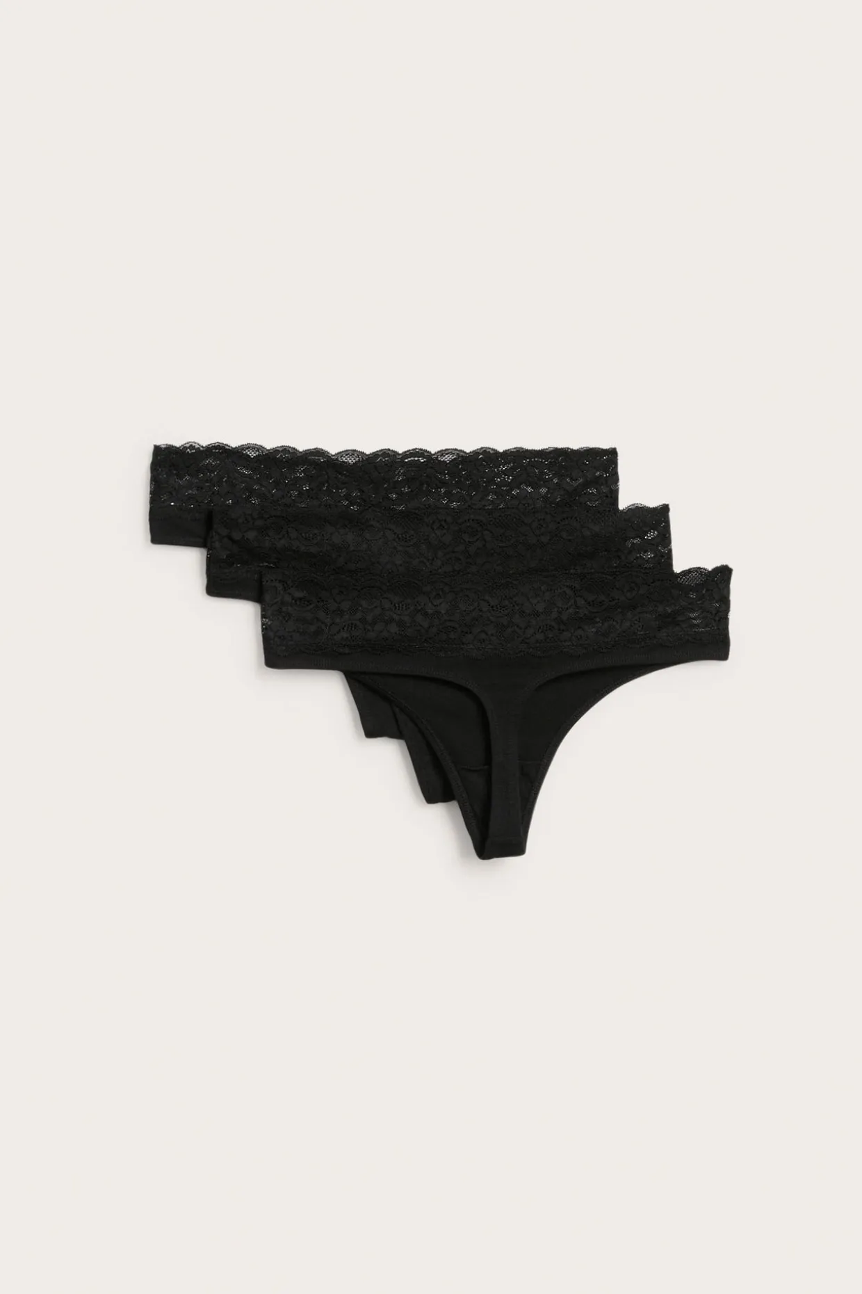 String 3-pack puuvillaa | Musta | Naiset | Kappahl
