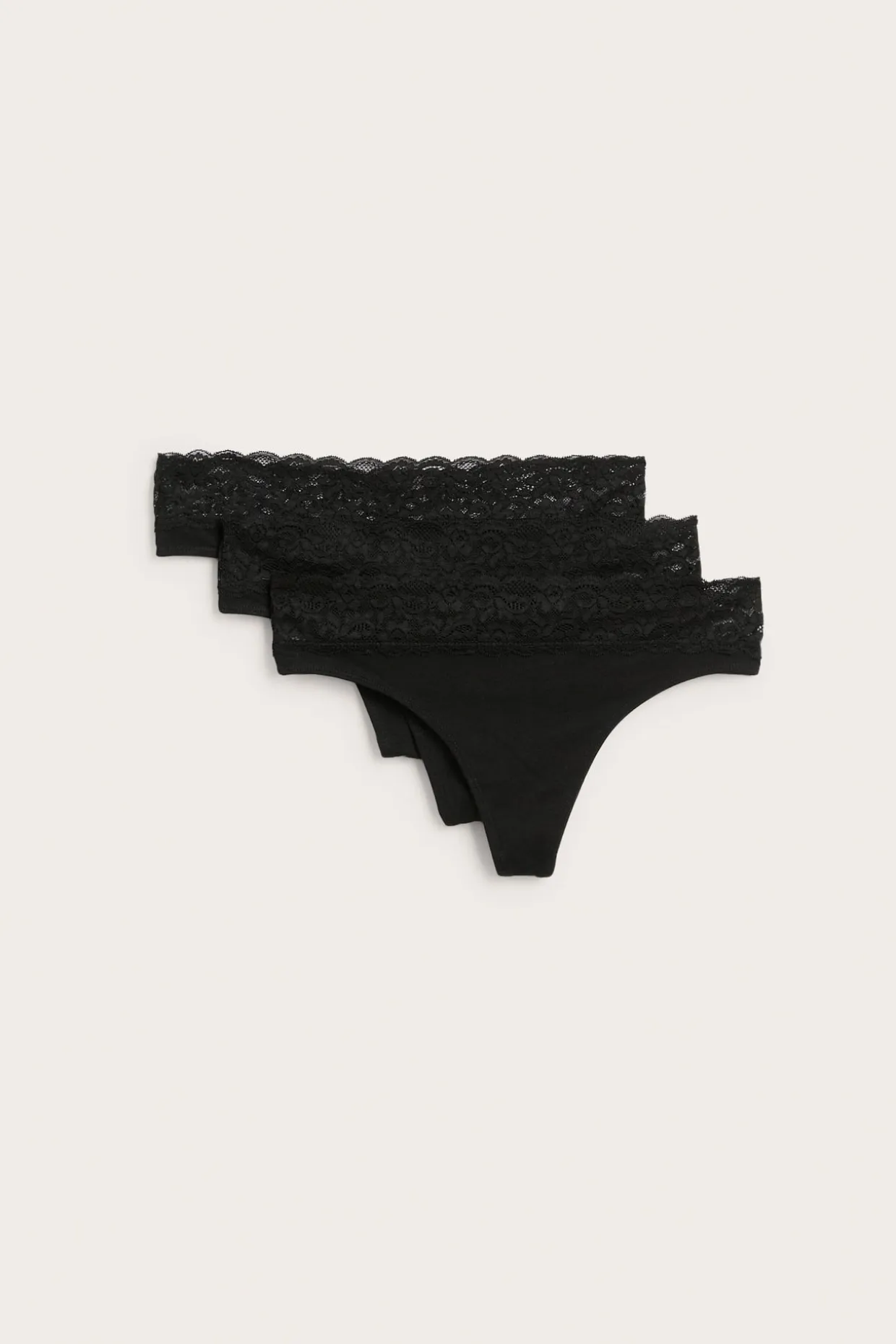 String 3-pack puuvillaa | Musta | Naiset | Kappahl