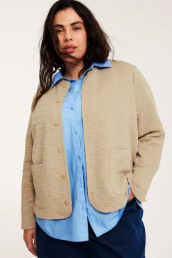 Tikattu takki, jossa napit | Beige | Naiset | Kappahl